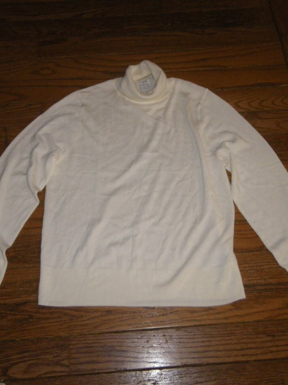 Women’s J. Crew Wool Blend Lightweight Turtleneck Sweater